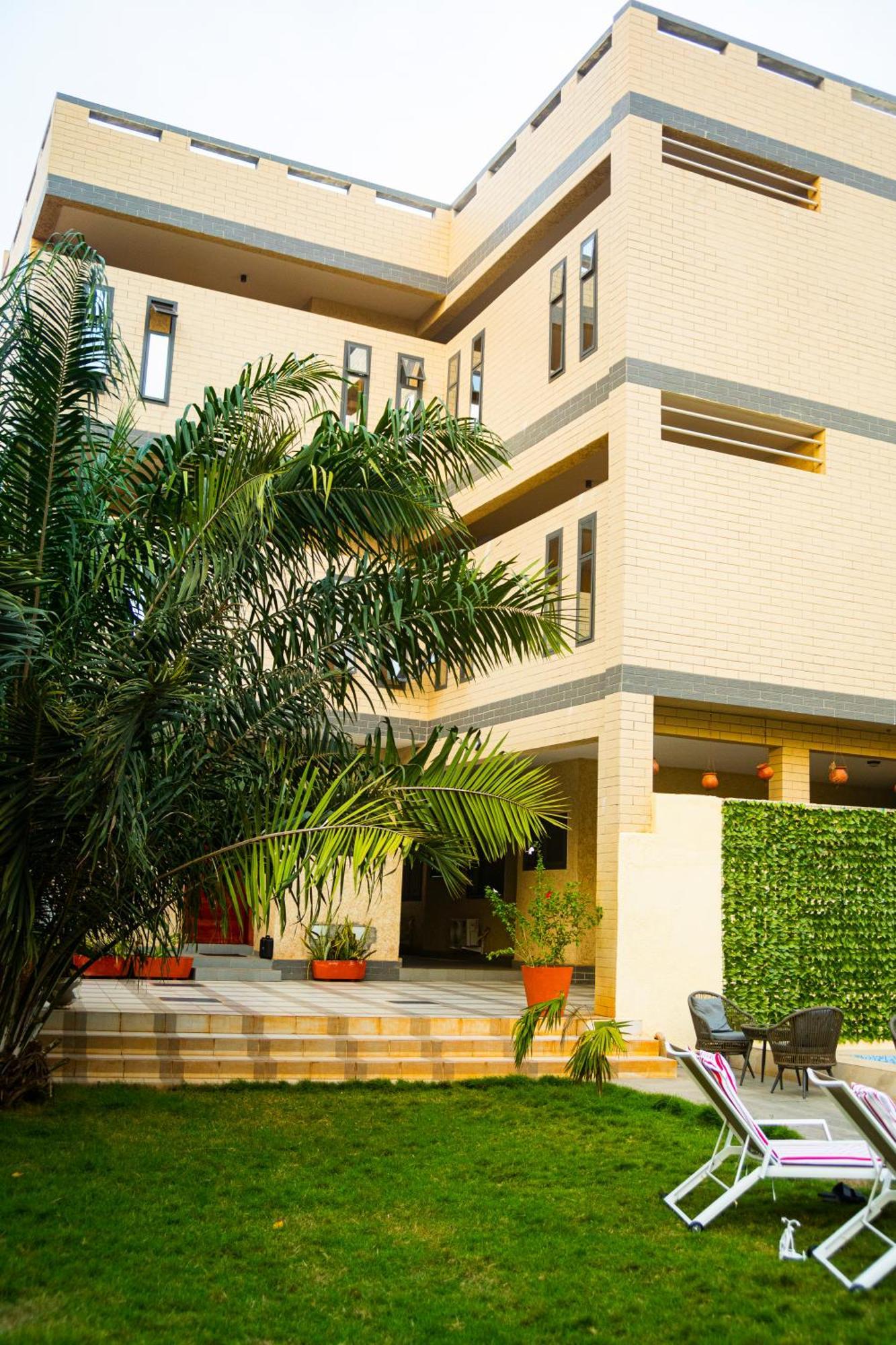 Mokaa Residence Hoteliere Lomé Exterior photo